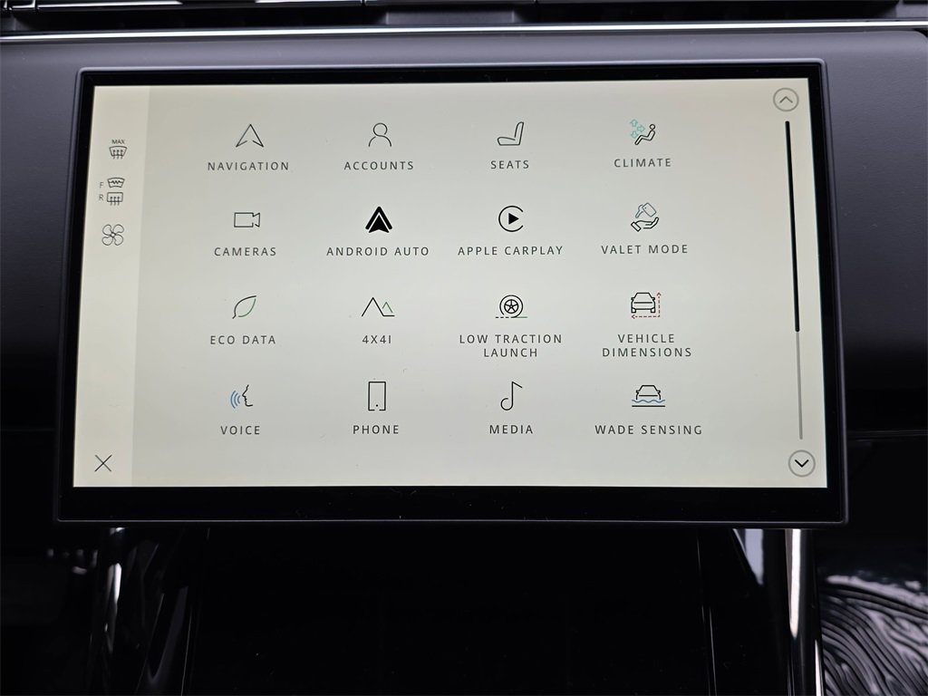 Used 2024 Land Rover Range Rover Sport SE image 21