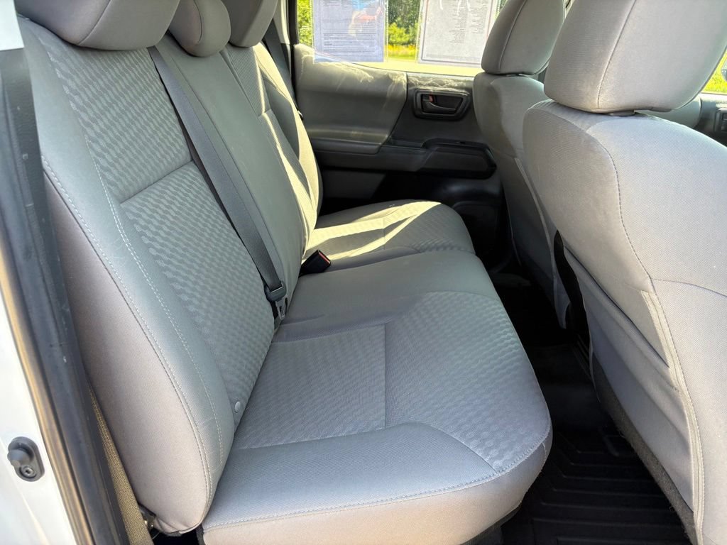 Used 2023 Toyota Tacoma SR AWD/4WD image 33