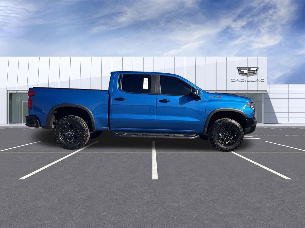 Used 2022 Chevrolet Silverado 1500 ZR2 w/ Technology Package image 9