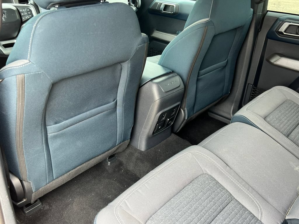 Used 2022 Ford Bronco Outer Banks AWD/4WD image 34