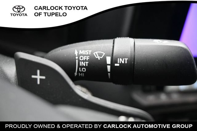 Used 2025 Toyota Camry SE w/ Convenience Package FWD image 28