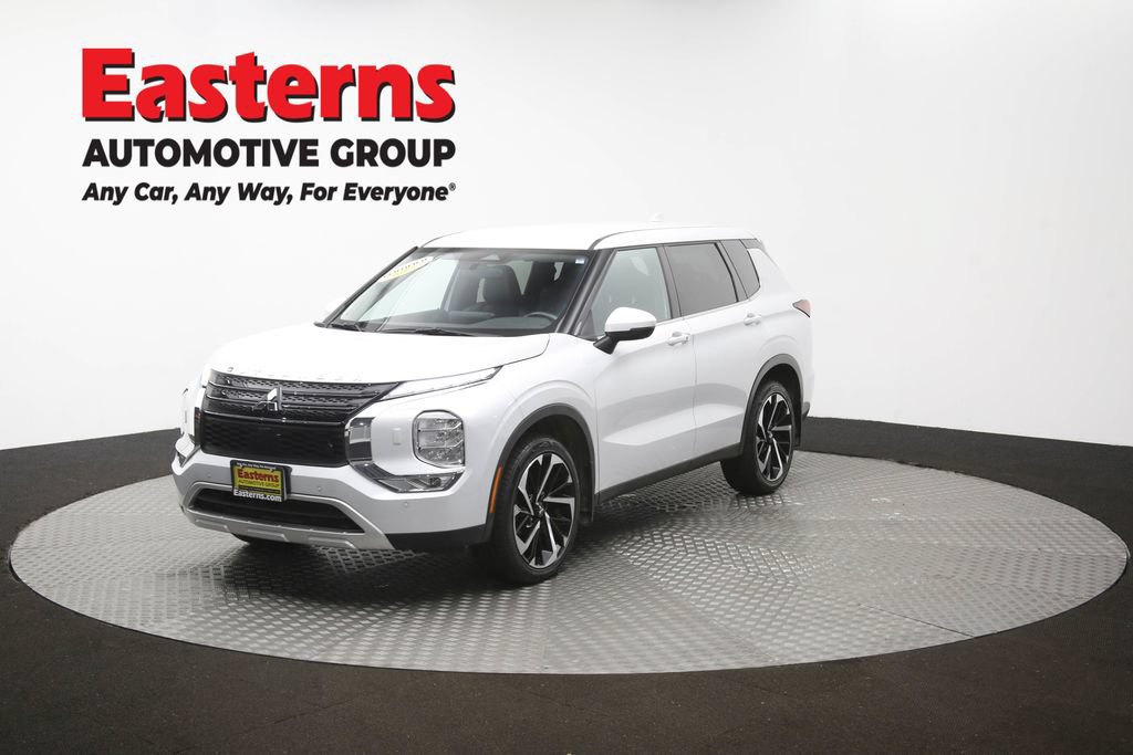 Used 2024 Mitsubishi Outlander SE AWD/4WD image 54