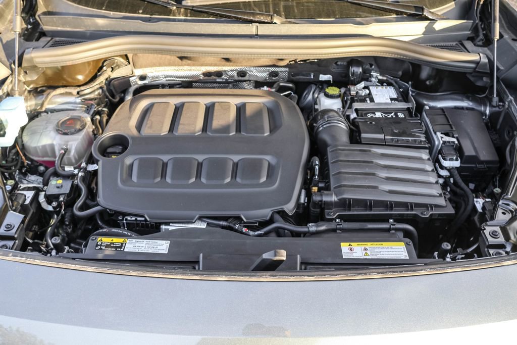 New 2026 Volkswagen Tiguan SE image 43