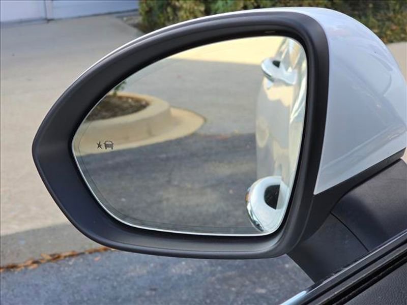 Certified 2024 Buick Envision Preferred image 21