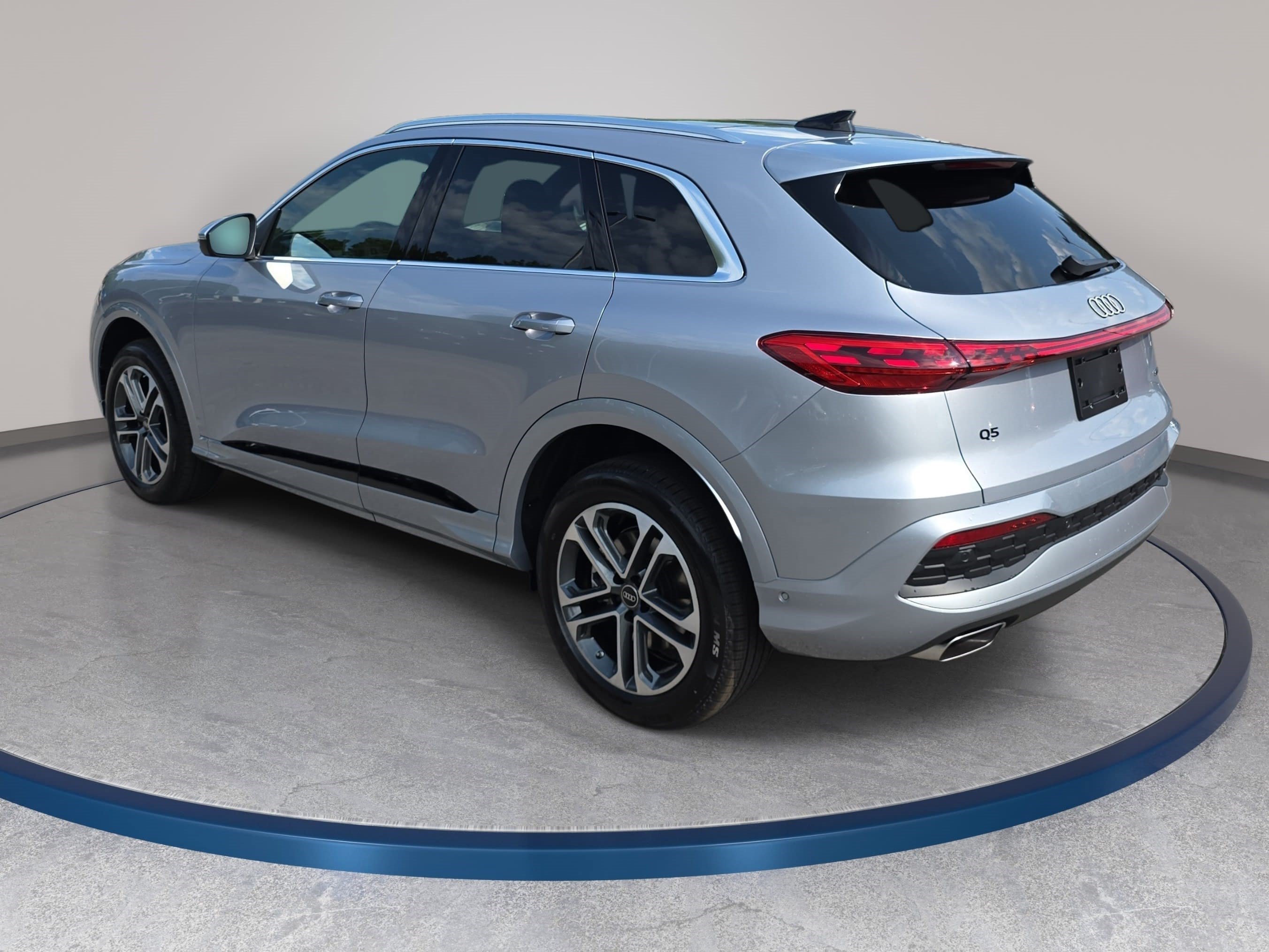 New 2026 Audi Q5 Premium Plus AWD/4WD image 7