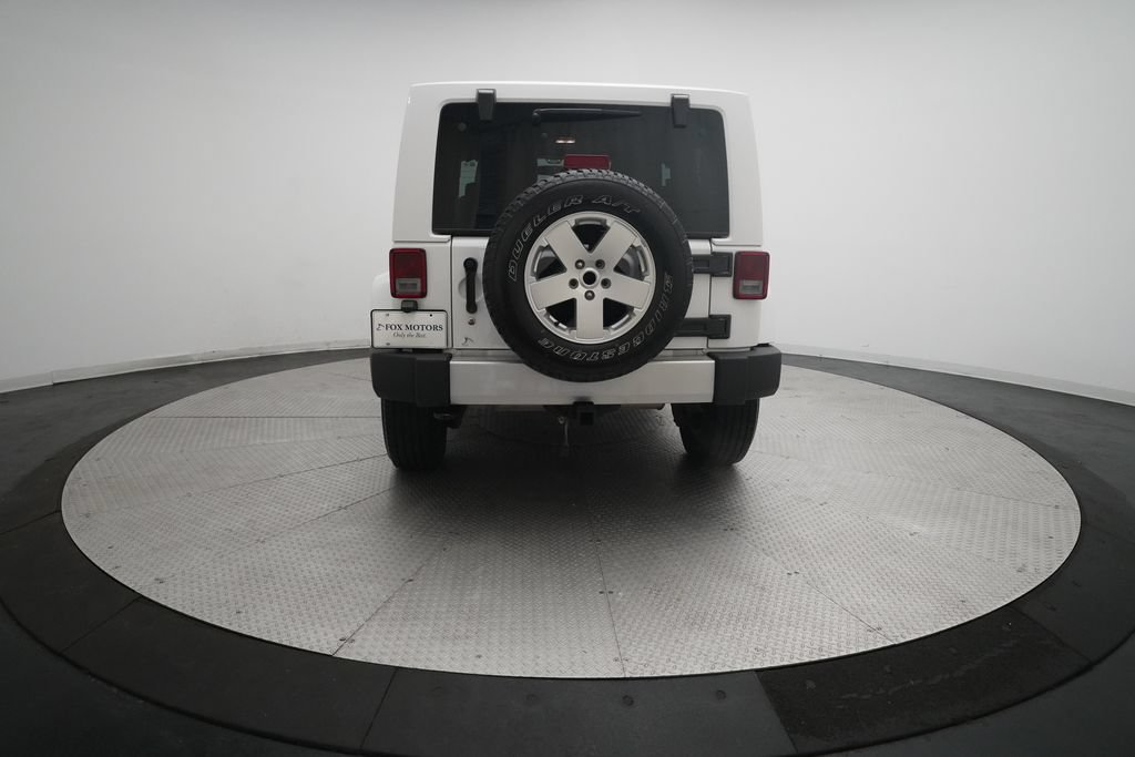 Used 2012 Jeep Wrangler Sahara w/ Connectivity Group AWD/4WD image 24