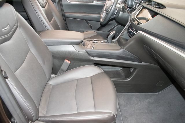 Used 2024 Cadillac XT5 Sportv w/ Technology Package AWD/4WD image 10
