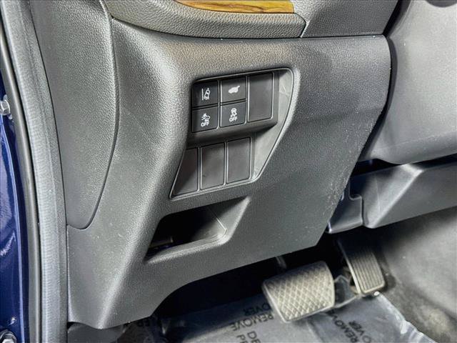 Used 2018 Honda CR-V Touring image 10