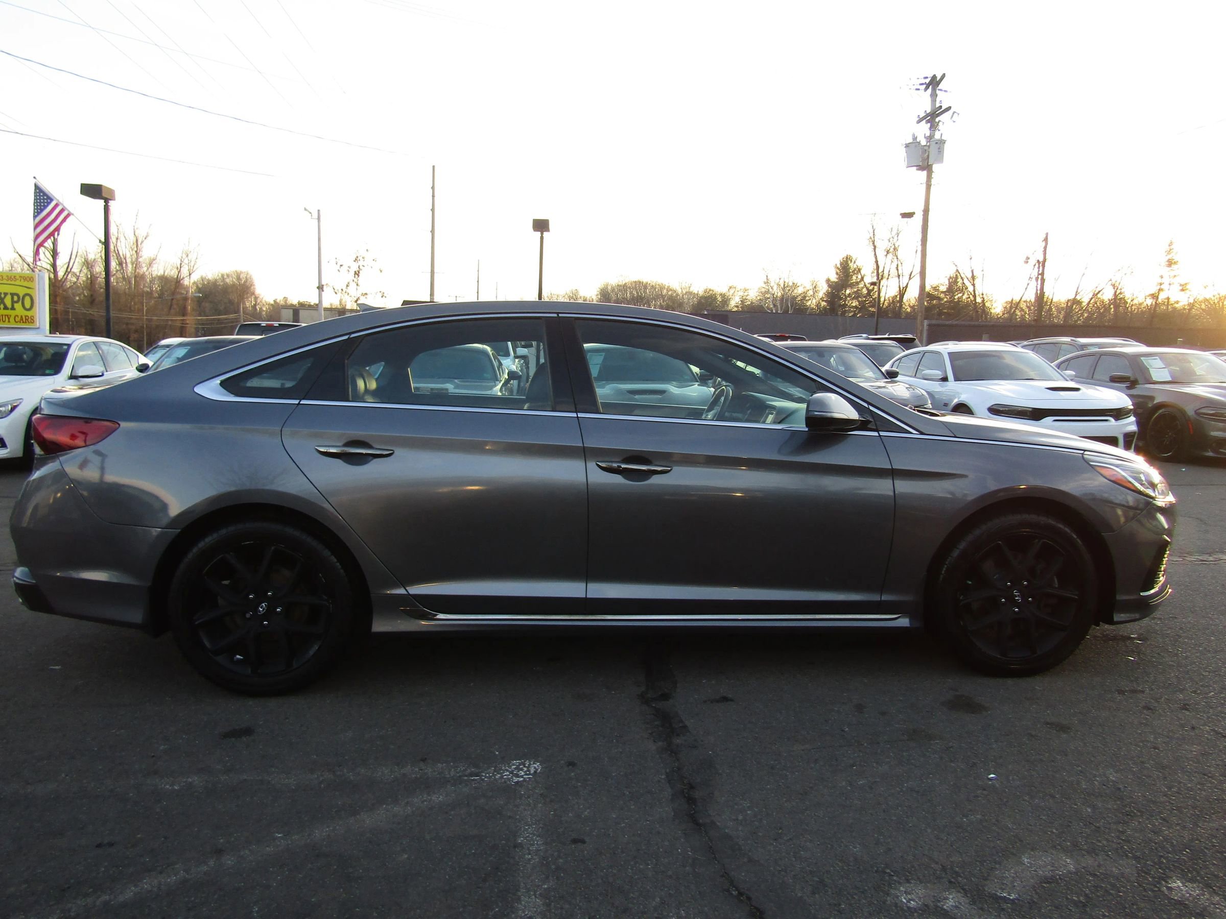 Used 2018 Hyundai Sonata Sport image 9