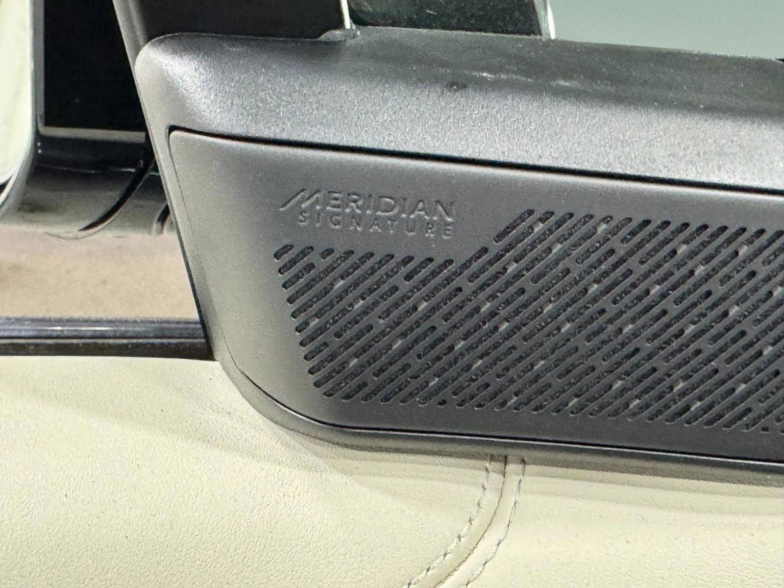 New 2026 Land Rover Range Rover Autobiography image 23