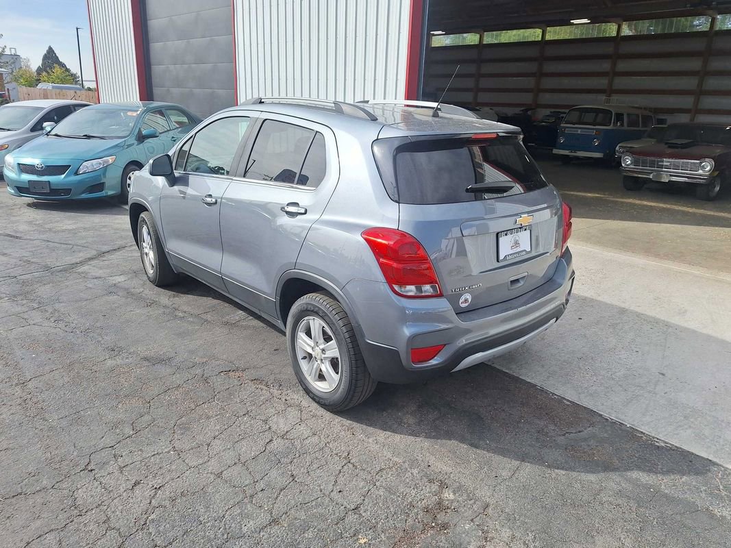 Used 2019 Chevrolet Trax LT w/ LT Convenience Package AWD/4WD image 6