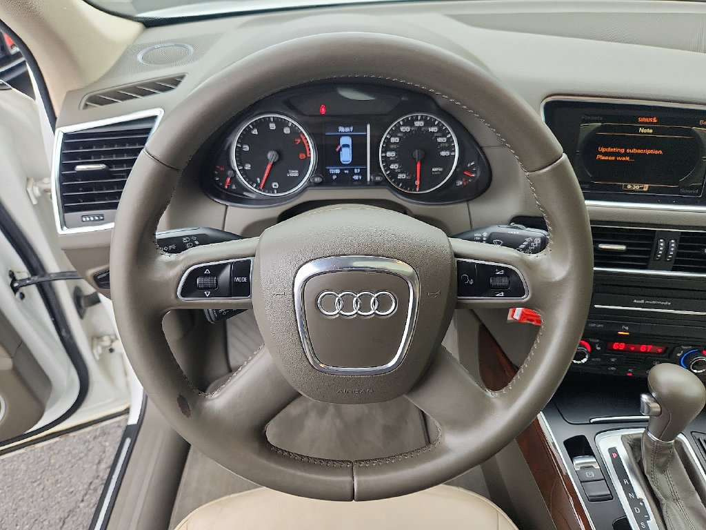 Used 2010 Audi Q5 3.2 Premium AWD/4WD image 19
