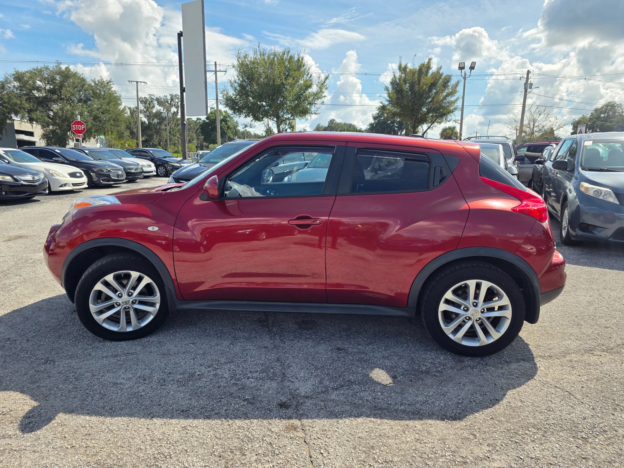 Used 2014 Nissan Juke SL AWD/4WD image 4