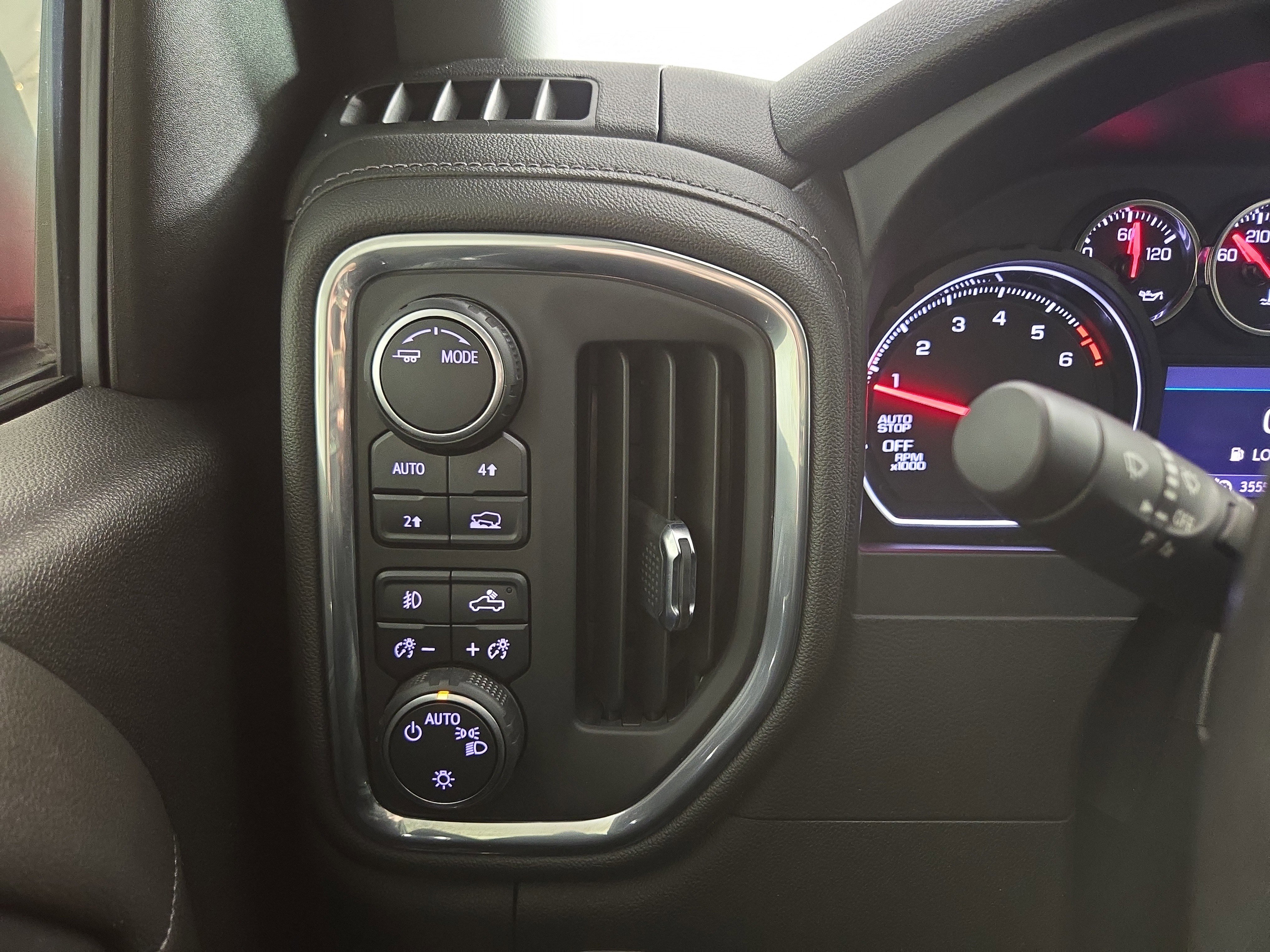 Certified 2021 Chevrolet Silverado 1500 RST w/ LPO, Blackout Package image 28