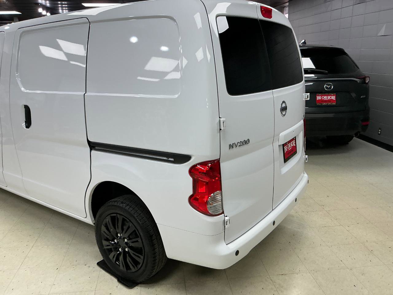 Used 2021 Nissan NV200 SV w/ Back Door Glass Package FWD image 27