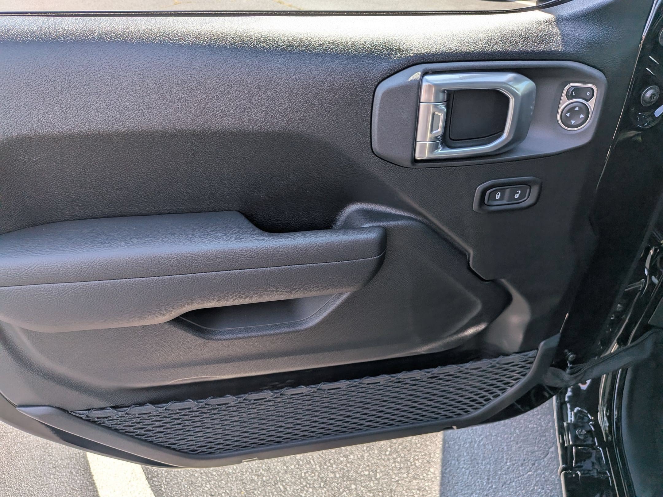 New 2026 Jeep Gladiator Sport AWD/4WD image 10