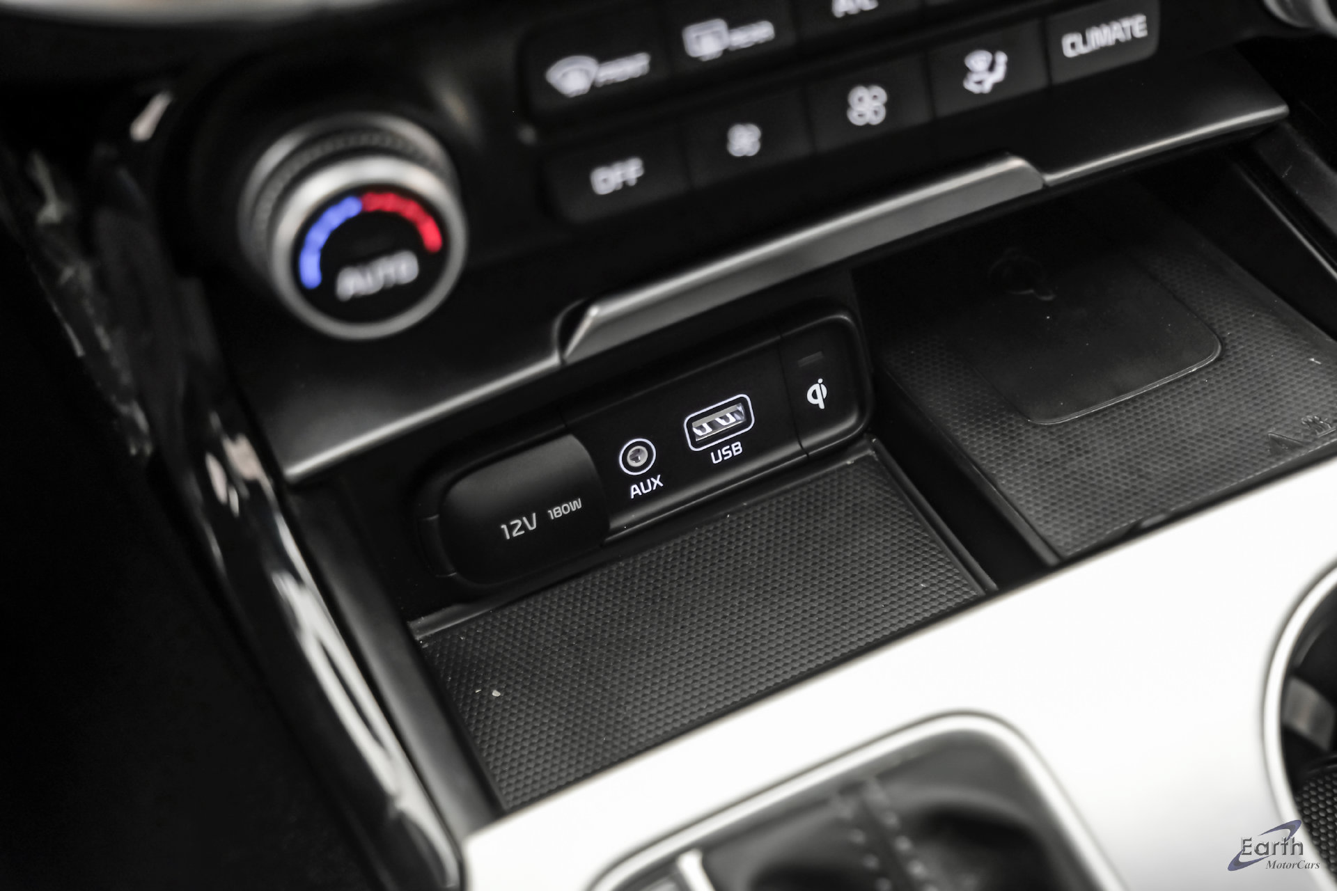 Used 2019 Kia Stinger GTS RWD image 61