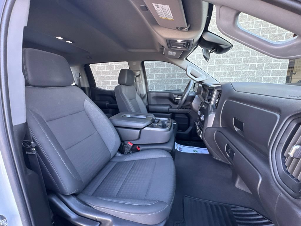 Used 2024 Chevrolet Silverado 1500 Custom Trail Boss w/ LPO, Dark Essentials Package AWD/4WD image 36
