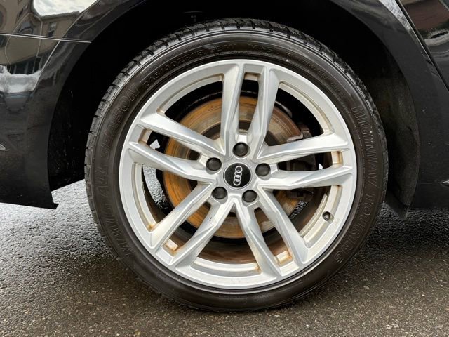 Used 2017 Audi A4 2.0T Premium w/ Convenience Package image 18