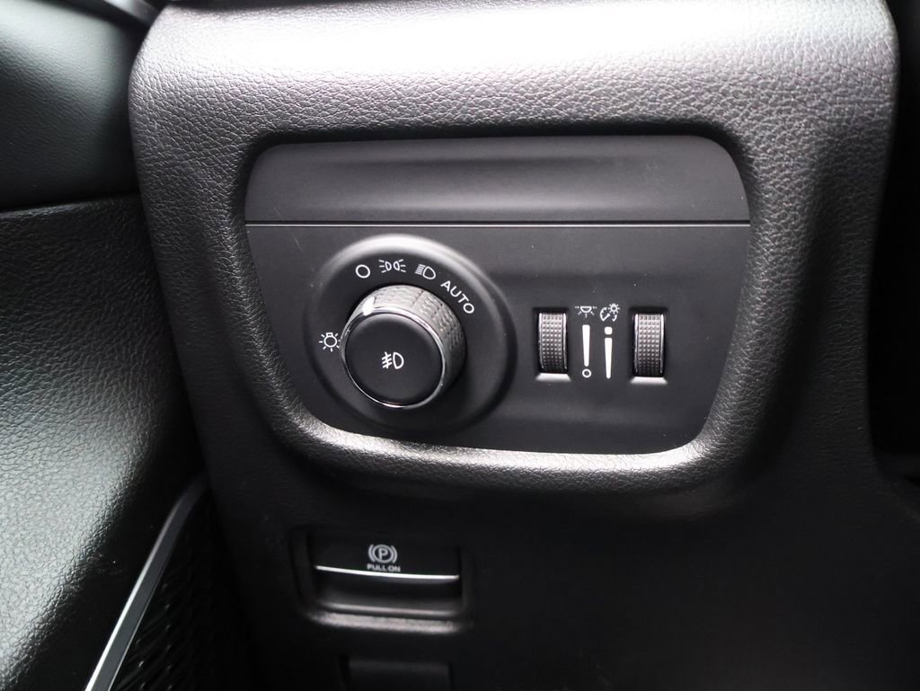 New 2026 Jeep Grand Cherokee L Limited image 33