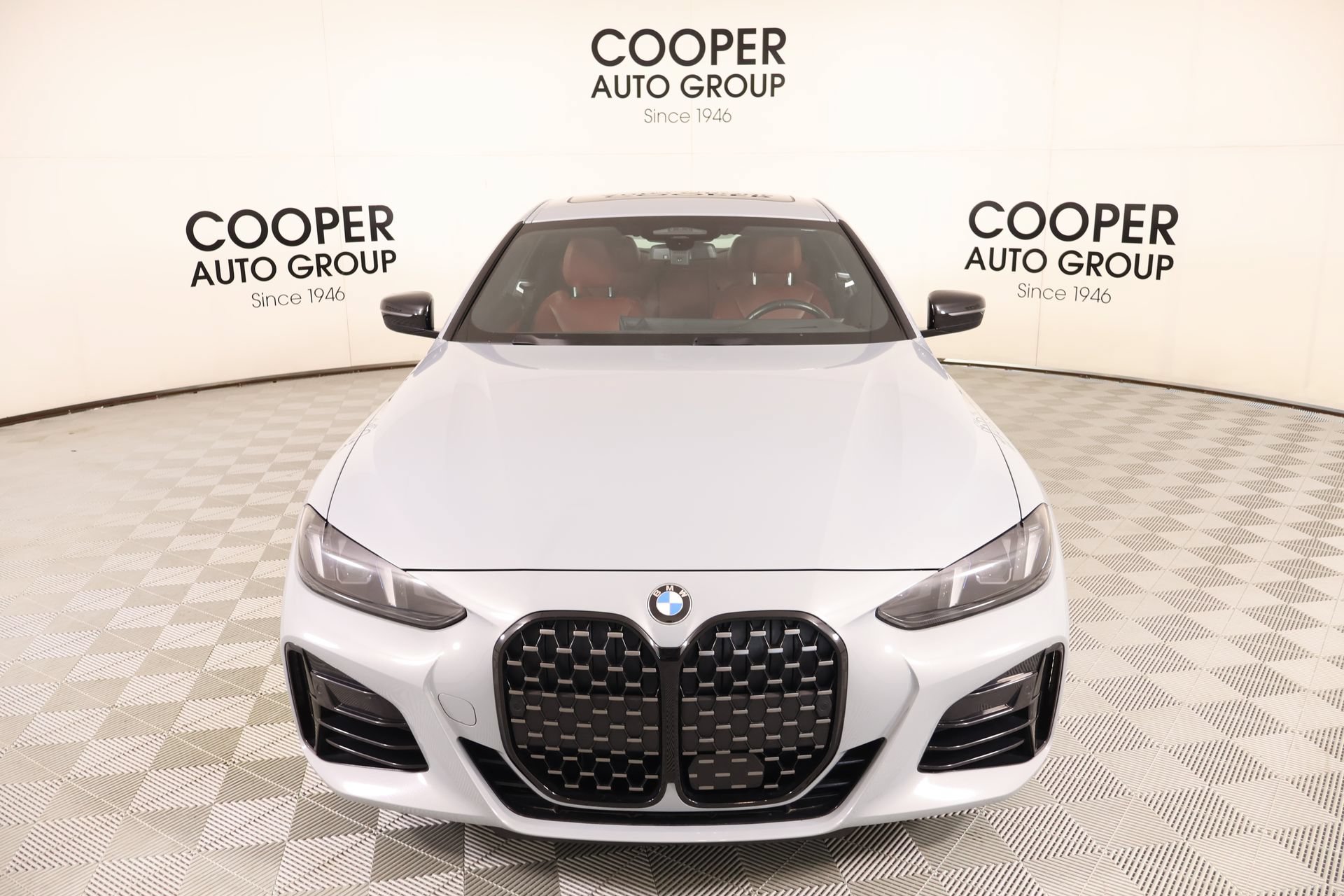 Used 2025 BMW 430i xDrive Coupe w/ M Sport Package AWD/4WD image 10