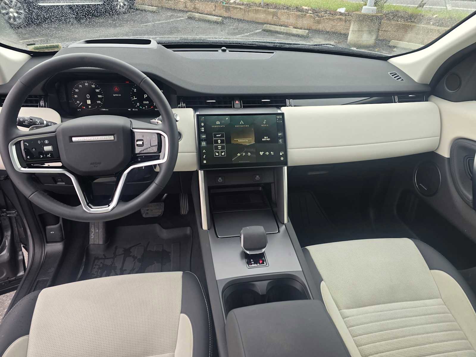 Used 2025 Land Rover Discovery Sport S AWD/4WD image 21