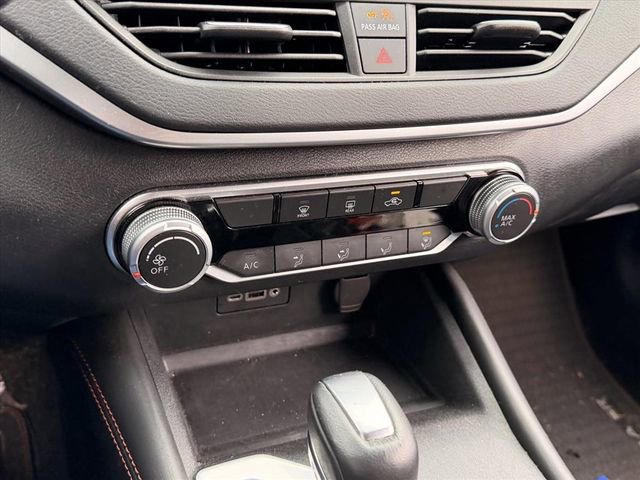 Used 2022 Nissan Altima 2.5 SR image 17