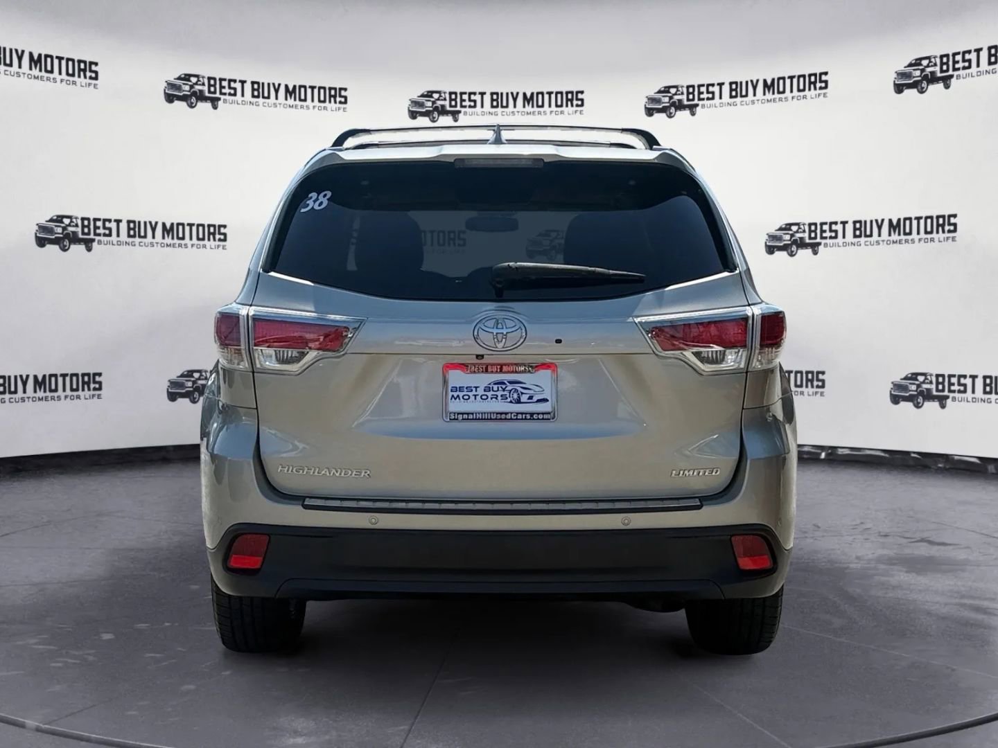 Used 2016 Toyota Highlander Limited image 8