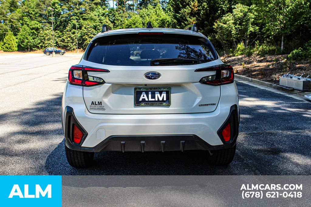 Used 2025 Subaru Crosstrek 2.5i Premium AWD/4WD image 10