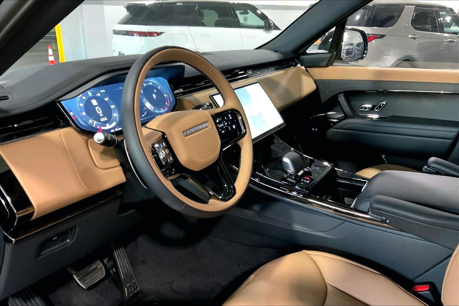 New 2026 Land Rover Range Rover Sport Dynamic SE image 8