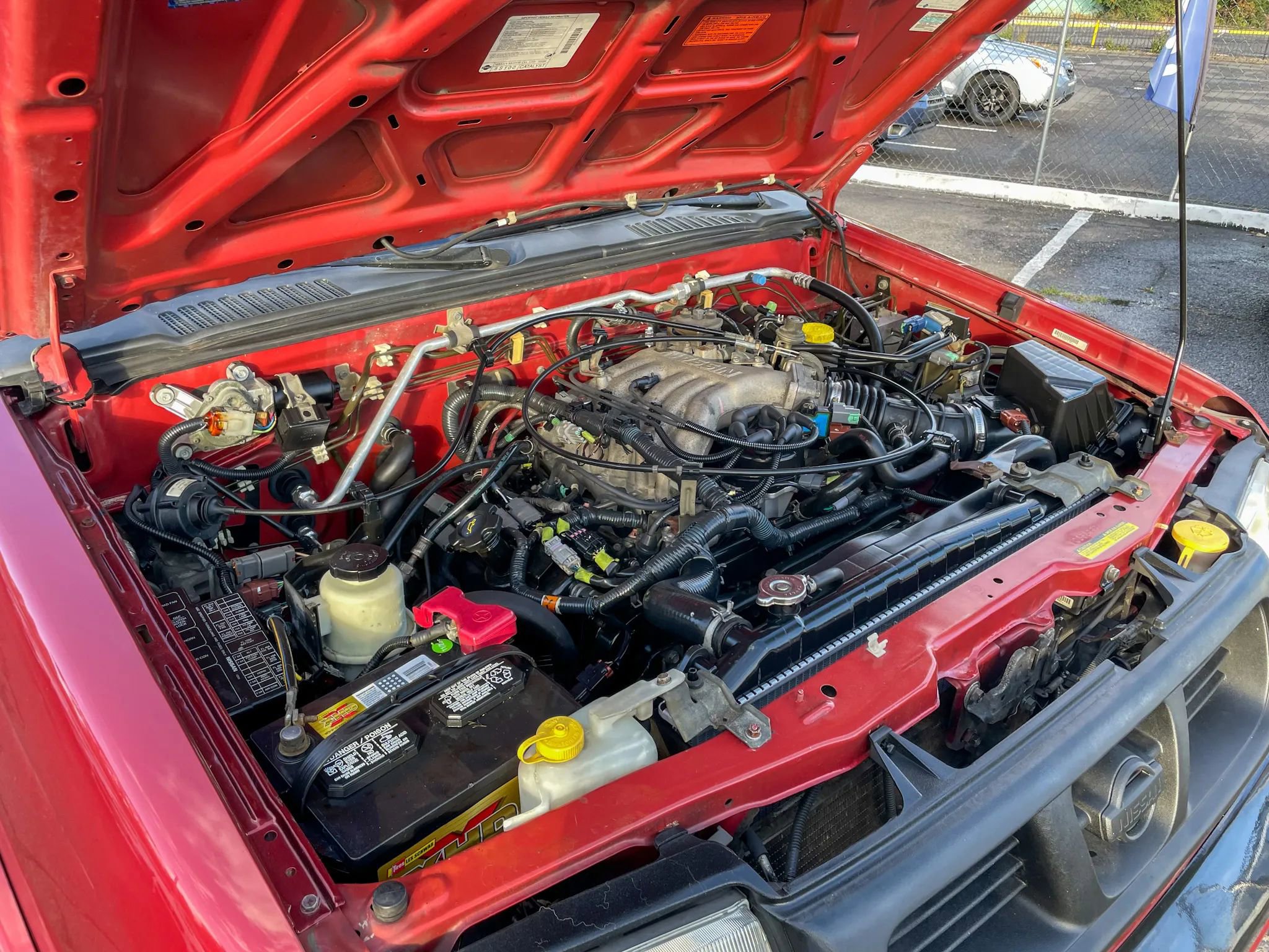 Used 2000 Nissan Frontier XE image 39