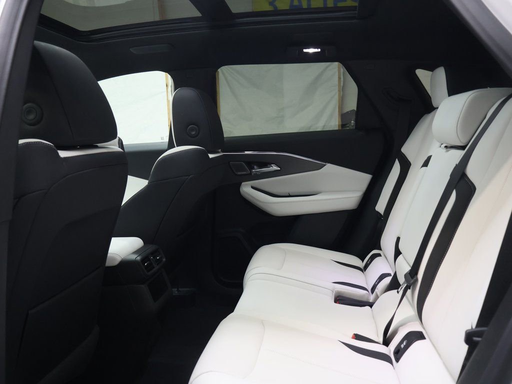 Used 2024 Acura ZDX A-Spec image 15