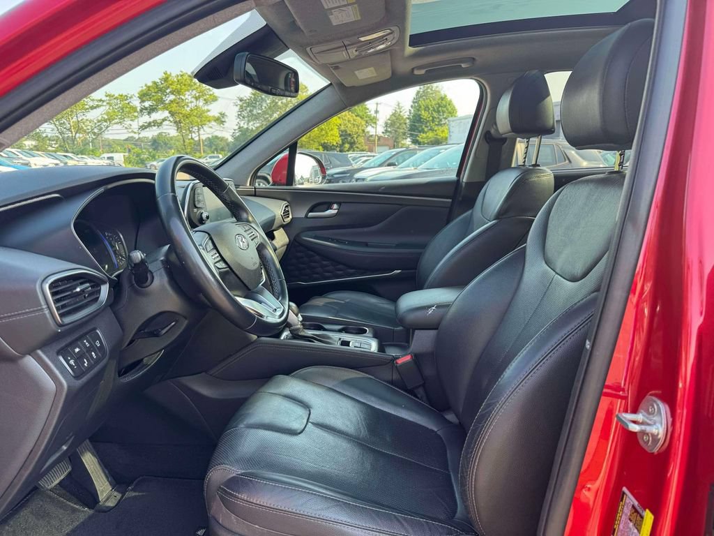 Used 2020 Hyundai Santa Fe SEL w/ Convenience + Premium Package AWD/4WD image 16