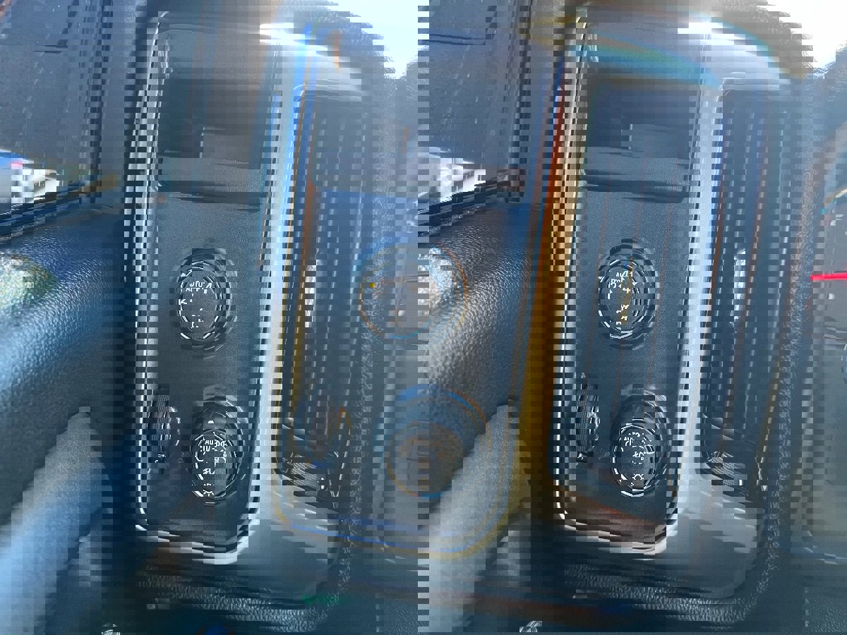 Used 2018 Chevrolet Silverado 1500 LT w/ All Star Edition AWD/4WD image 20