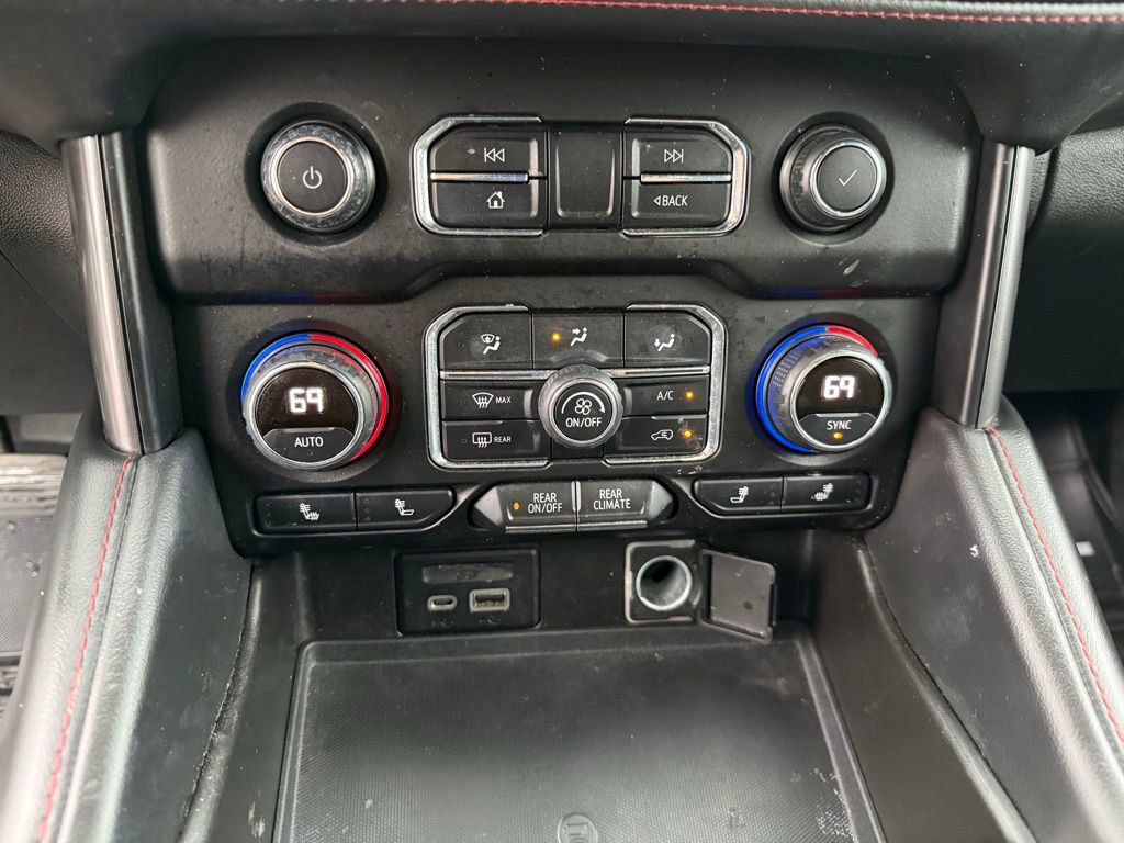 Used 2021 Chevrolet Tahoe RST w/ Luxury Package image 19