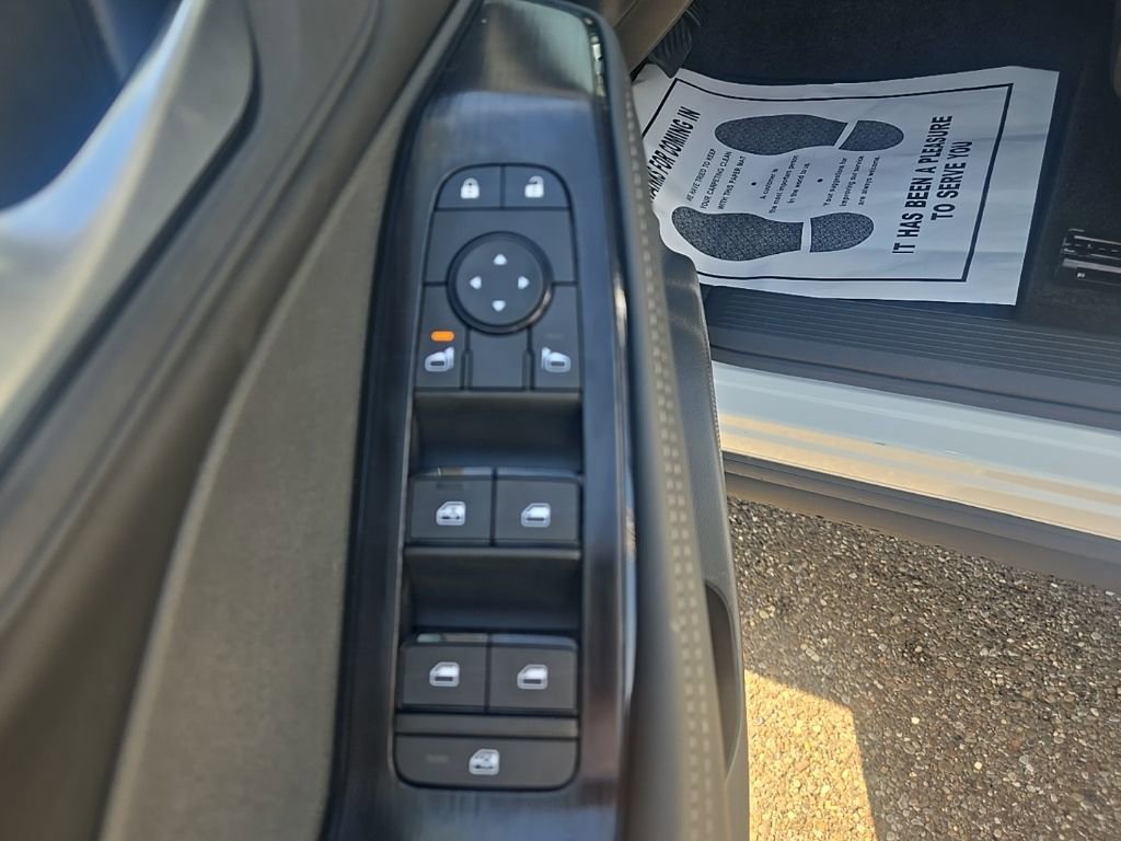 New 2026 Nissan Rogue SV image 11