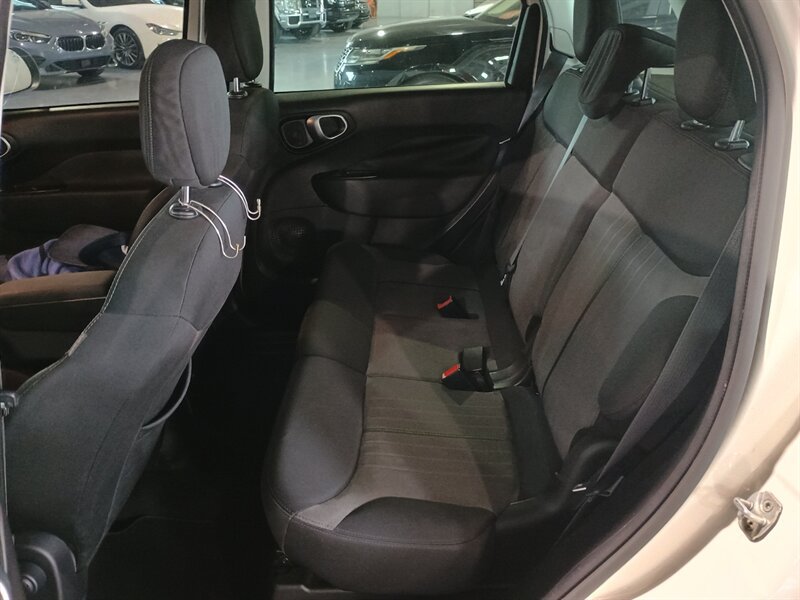 Used 2015 FIAT 500L Trekking FWD image 27