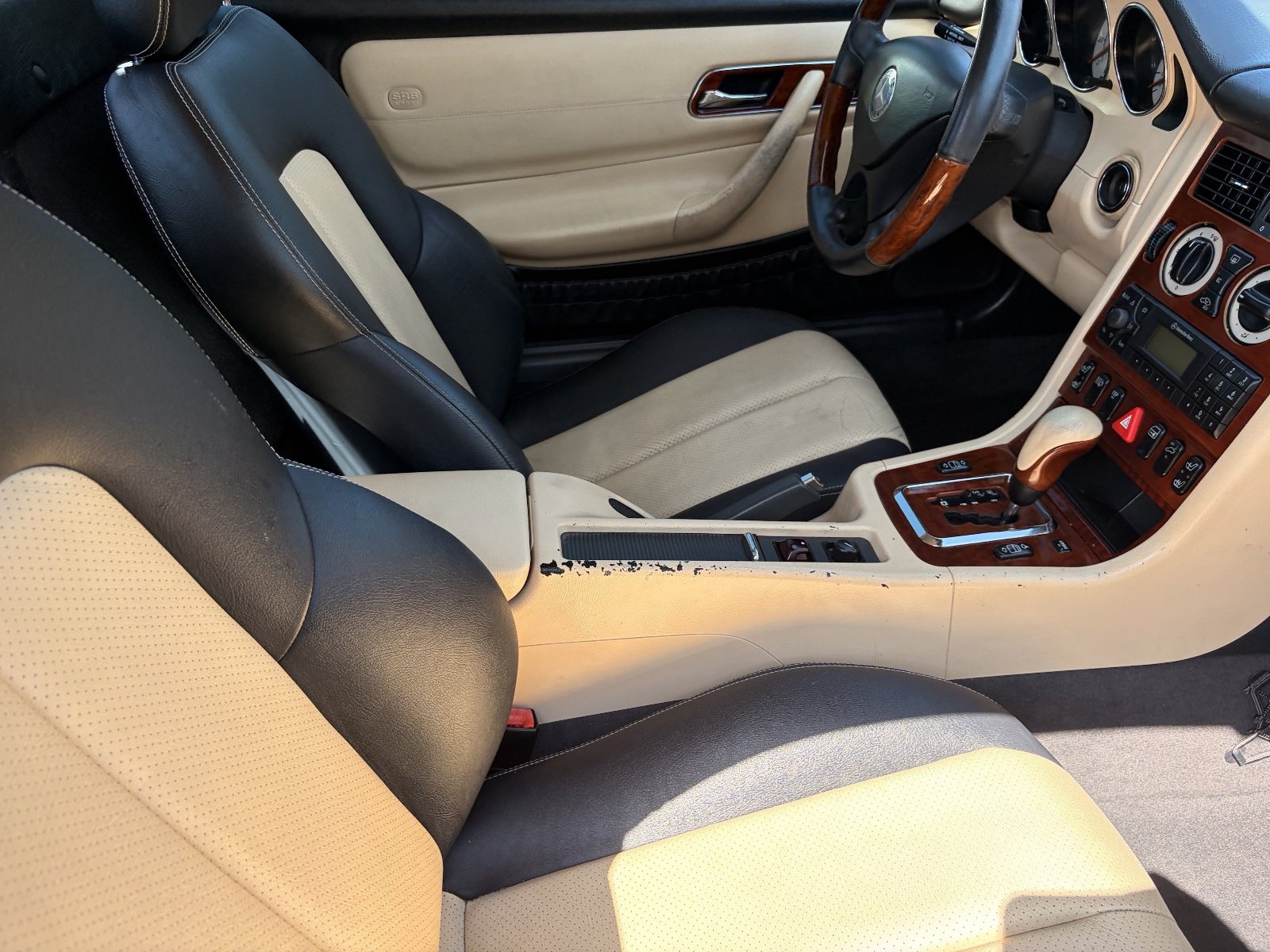 Used 2002 Mercedes-Benz SLK 320 image 11