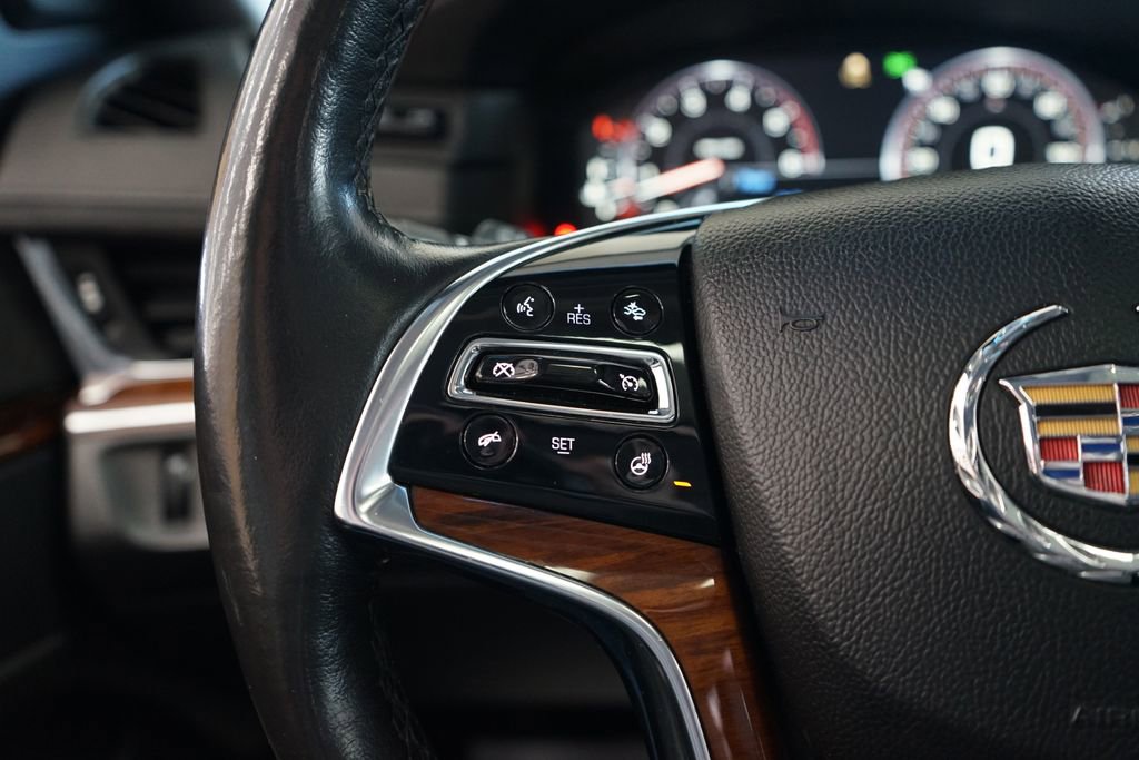 Used 2015 Cadillac Escalade Premium AWD/4WD image 36