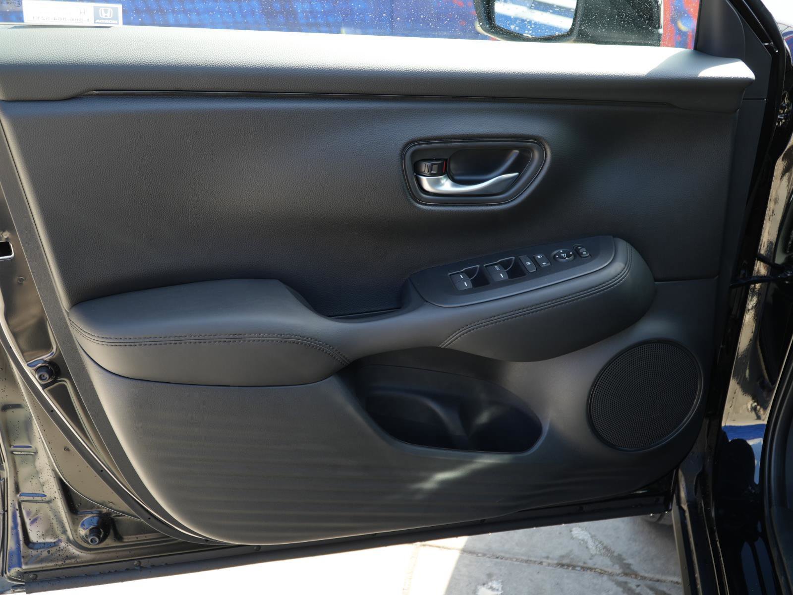 New 2026 Honda HR-V LX image 13