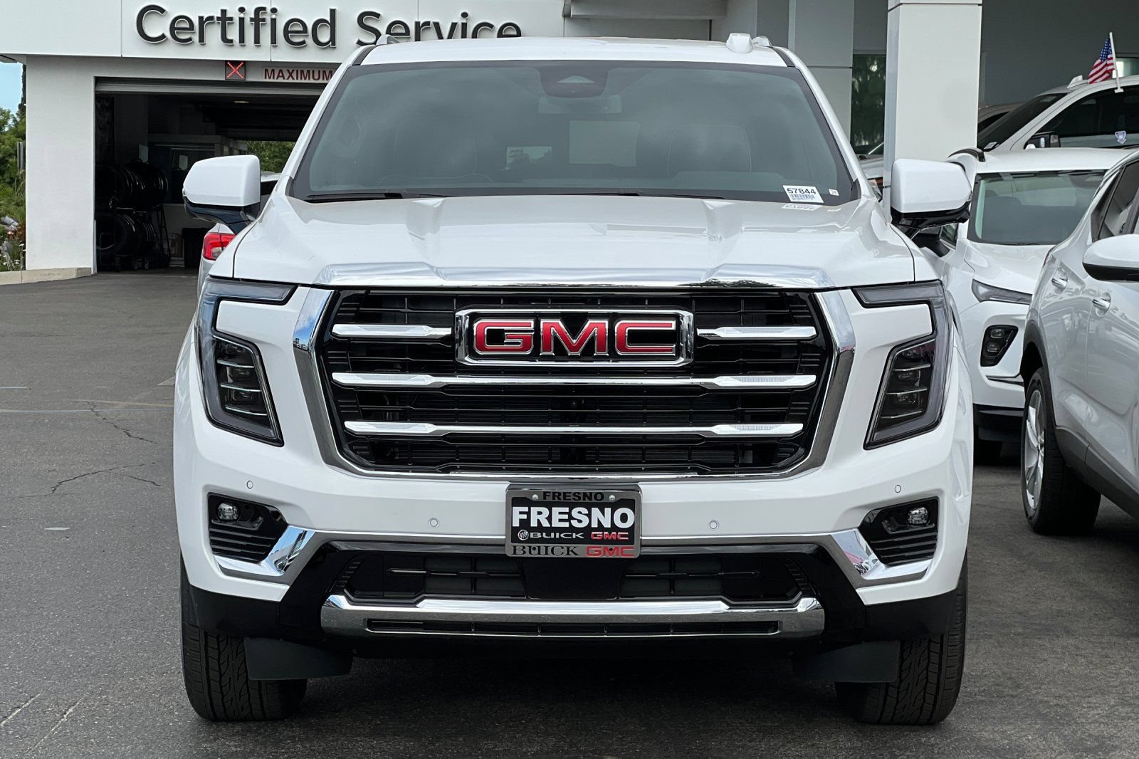 New 2026 GMC Yukon XL Elevation AWD/4WD image 6