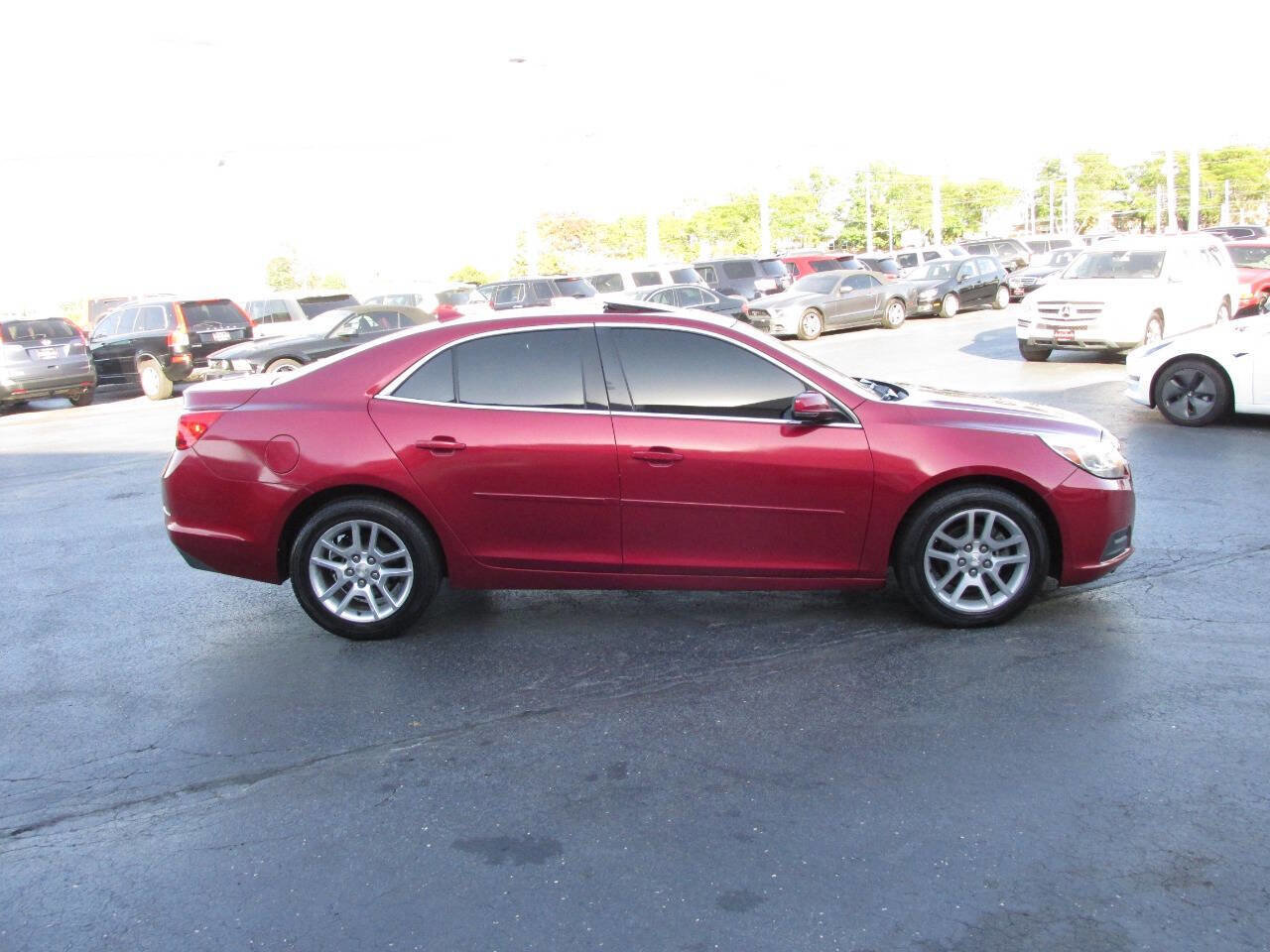 Used 2014 Chevrolet Malibu LT FWD image 4