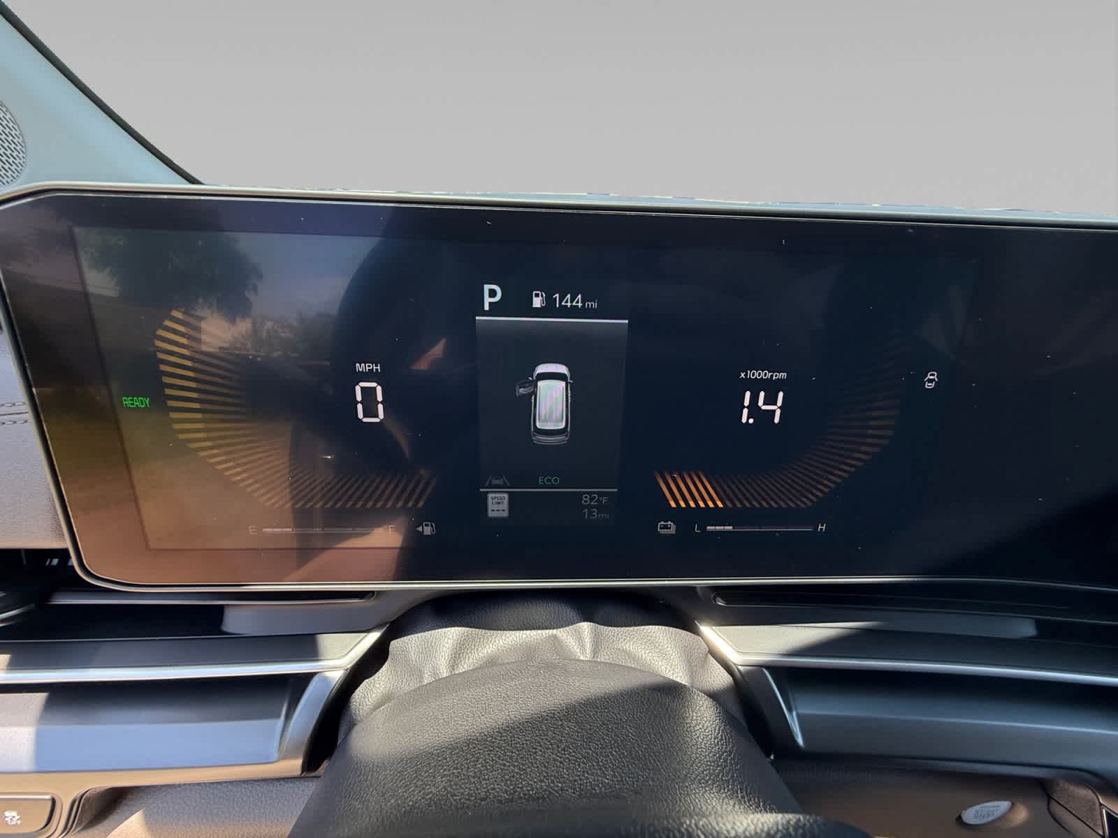 New 2026 Kia Carnival LXS FWD image 13