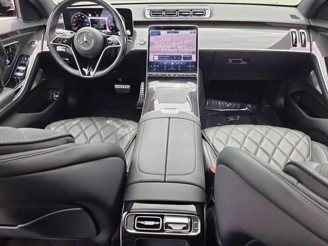 Used 2025 Mercedes-Benz S 580 4MATIC Sedan image 14