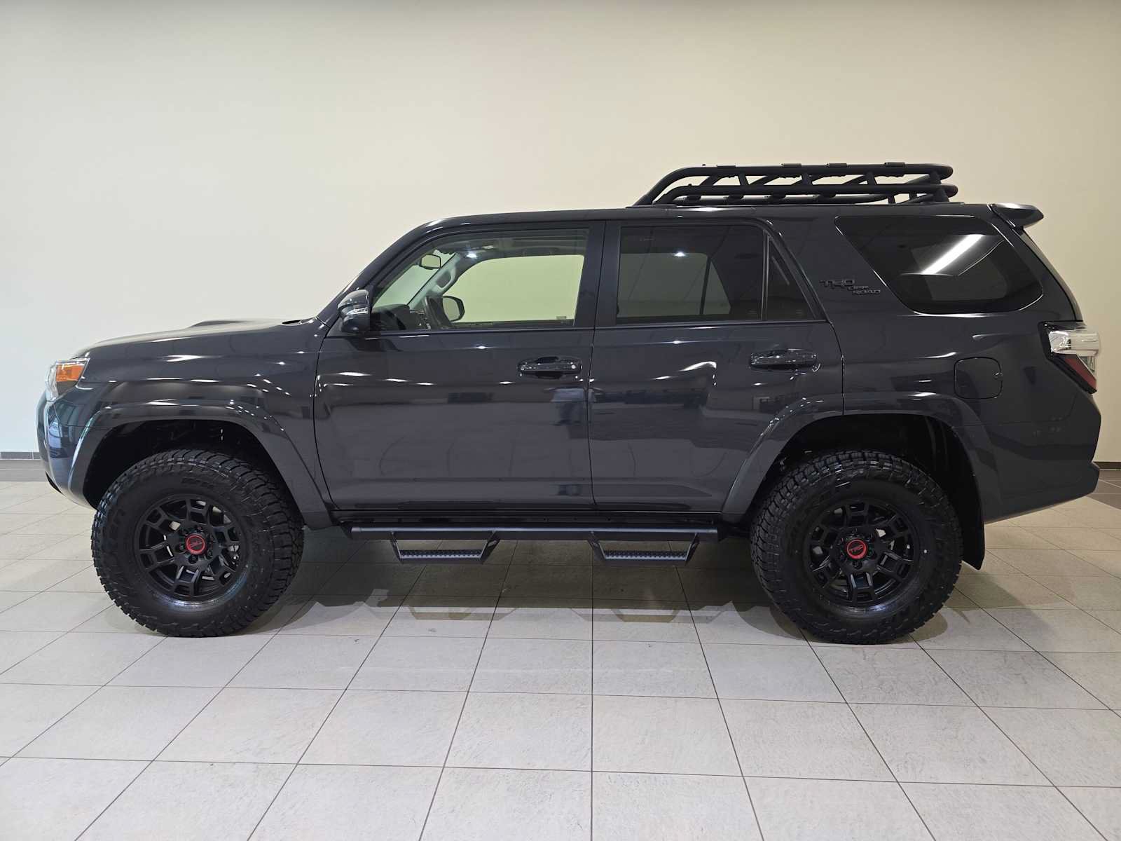 Certified 2024 Toyota 4Runner TRD Off-Road Premium w/ Moonroof Package AWD/4WD image 3