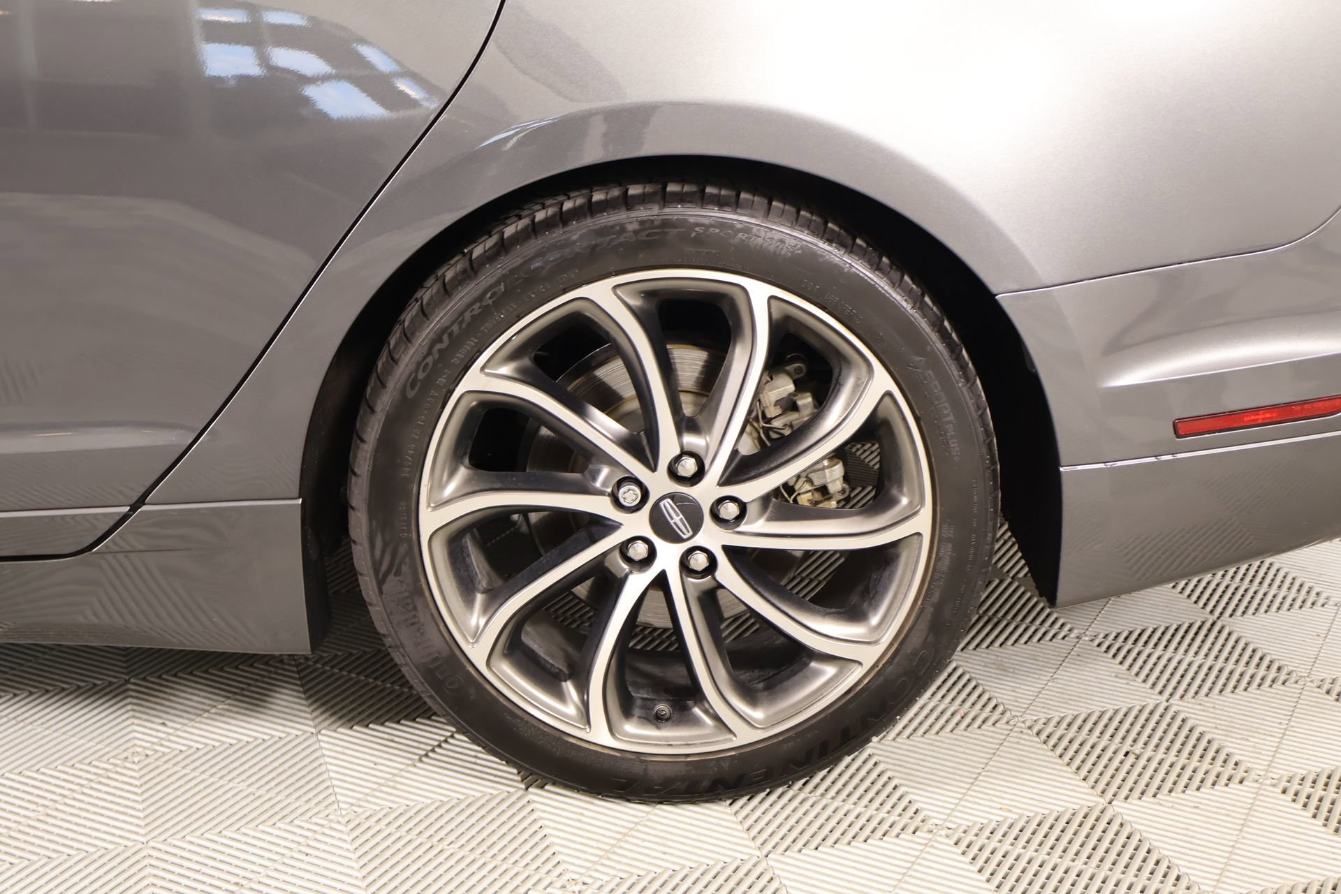 Used 2019 Lincoln MKZ Reserve w/ Reserve Plus Package image 19