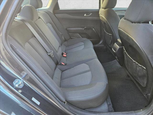 Used 2023 Kia K5 LXS image 19