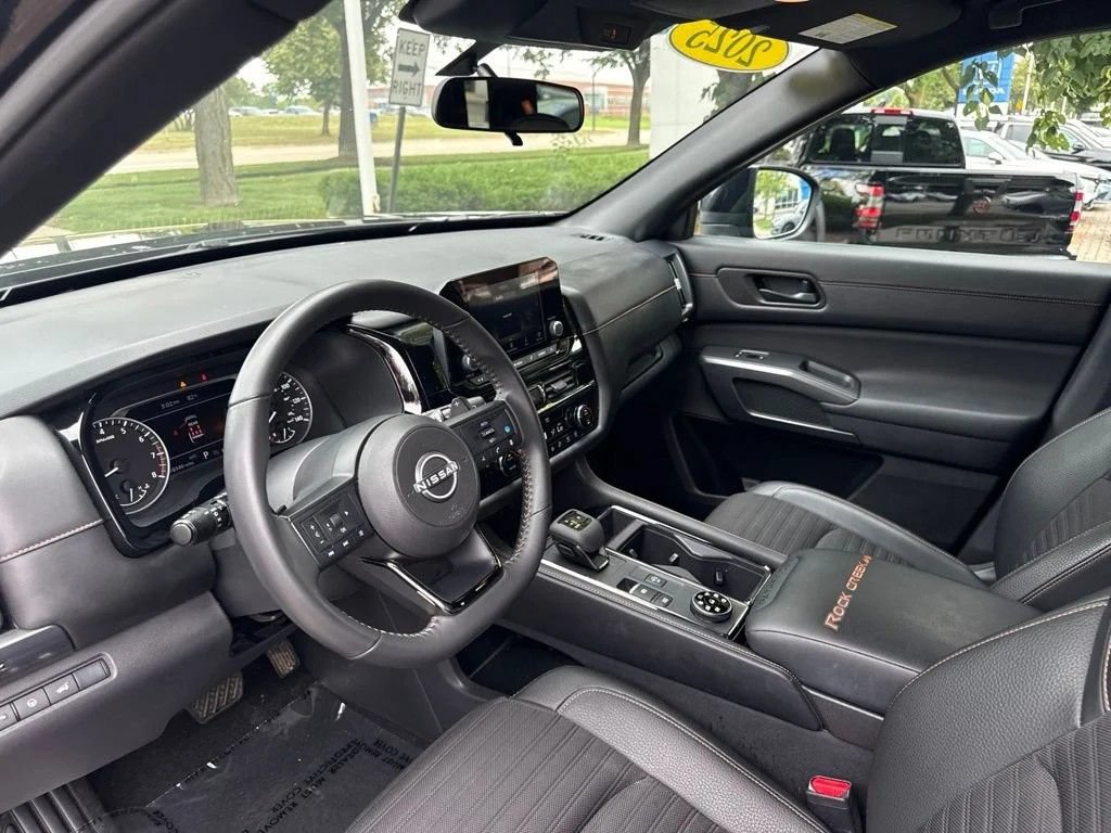 Used 2025 Nissan Pathfinder Rock Creek AWD/4WD image 17