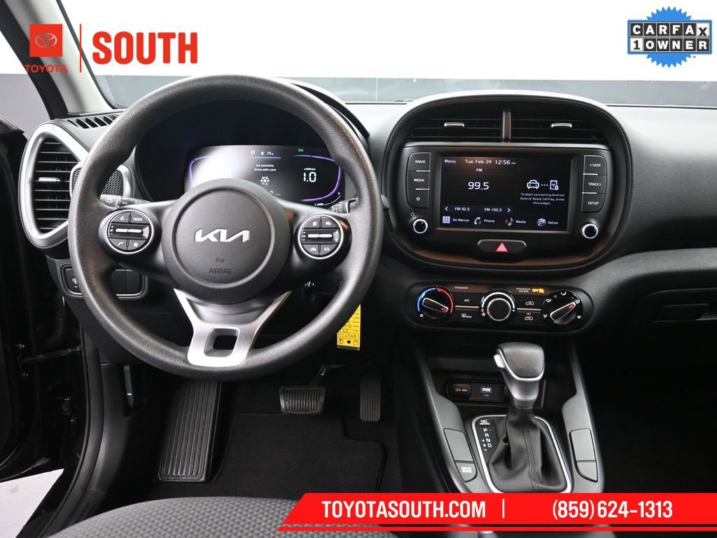 Used 2023 Kia Soul LX image 11