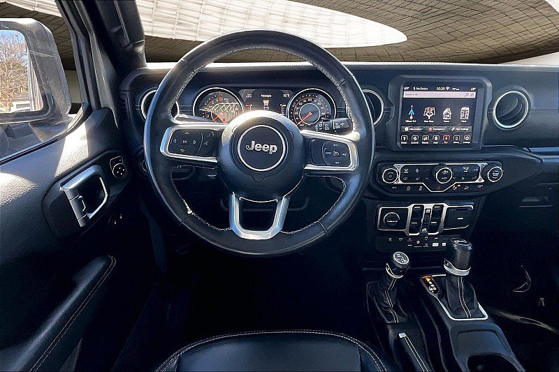Used 2020 Jeep Wrangler Unlimited Sahara image 5